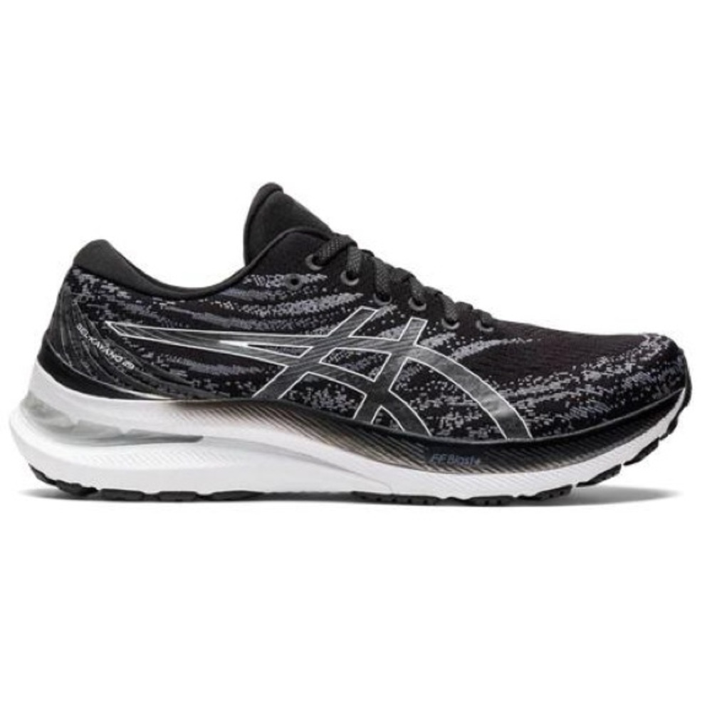 ASICS Gel Kayano 29 lightly used. Men’s US 9.5.